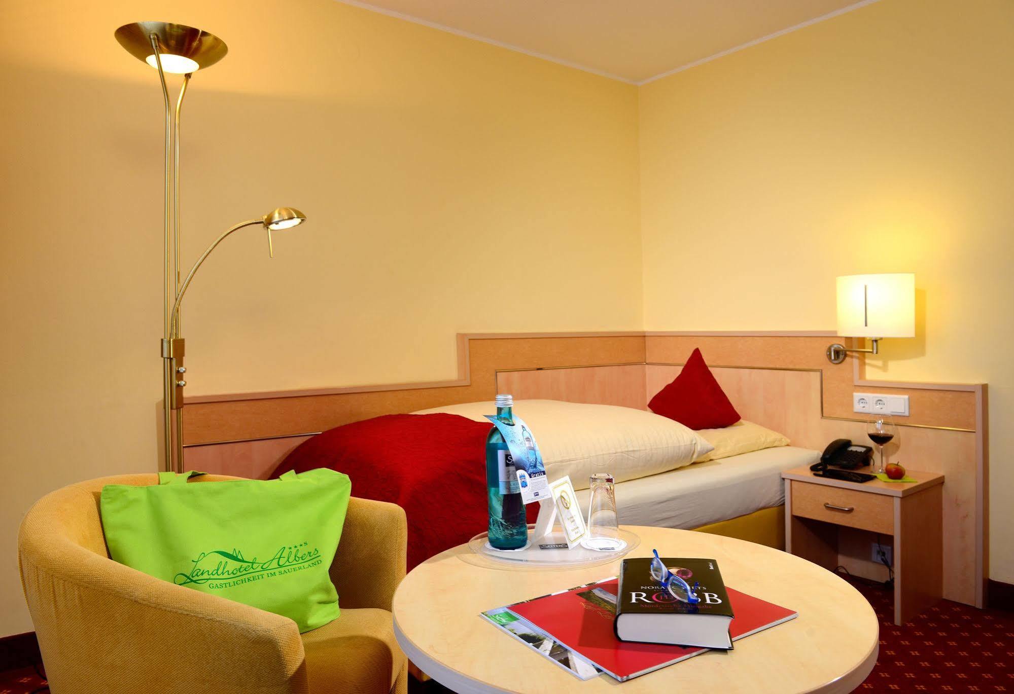 Landhotel Albers Schmallenberg Εξωτερικό φωτογραφία